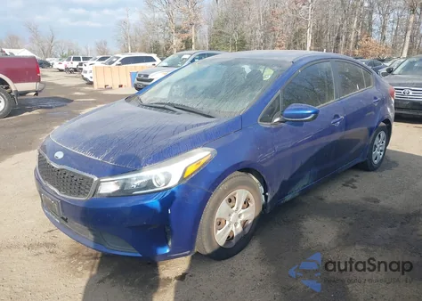 2017 Kia Forte Lx z USA, uszkodzony, nr VIN 3KPFK4A72HE084090